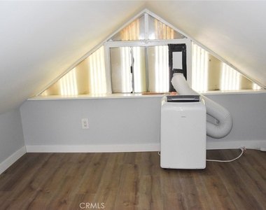 166 Cambridge - Photo Thumbnail 17