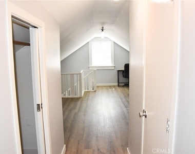 166 Cambridge - Photo Thumbnail 13