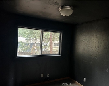 14745 Del Oro - Photo Thumbnail 12