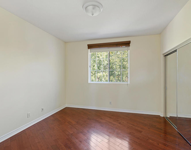 721 Owen Court - Photo Thumbnail 22