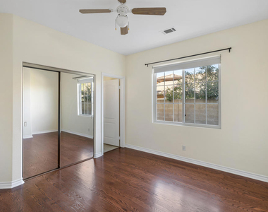 721 Owen Court - Photo Thumbnail 12