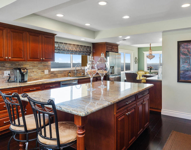 1234 E Tujunga Avenue - Photo Thumbnail 14