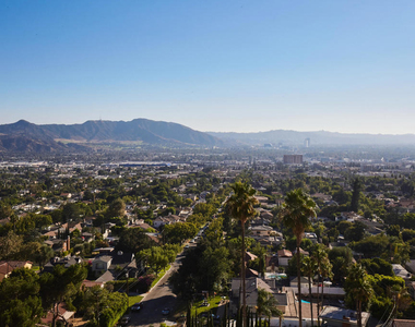 1234 E Tujunga Avenue - Photo Thumbnail 27