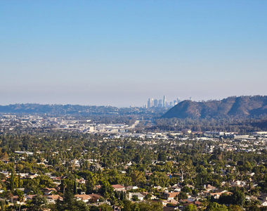 1234 E Tujunga Avenue - Photo Thumbnail 7