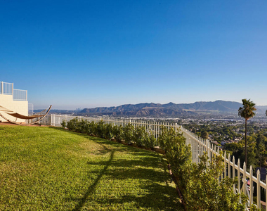 1234 E Tujunga Avenue - Photo Thumbnail 54