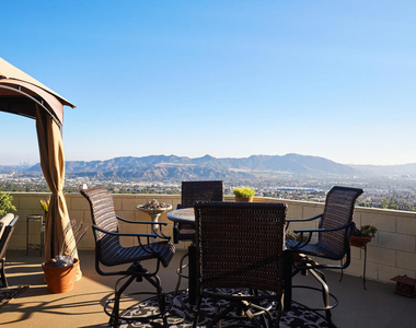1234 E Tujunga Avenue - Photo Thumbnail 4