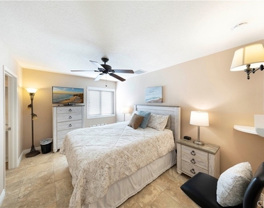 30932 Colonial Place - Photo Thumbnail 17