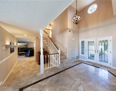 30932 Colonial Place - Photo Thumbnail 1