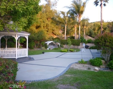 23665 Meadcliff Place - Photo Thumbnail 23