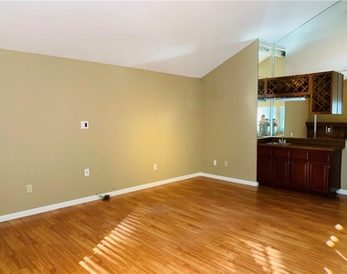 23665 Meadcliff Place - Photo Thumbnail 6
