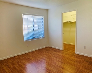 23665 Meadcliff Place - Photo Thumbnail 18