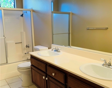23665 Meadcliff Place - Photo Thumbnail 12