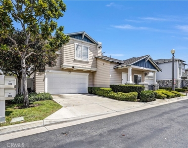 465 E Afton Lane - Photo Thumbnail 1