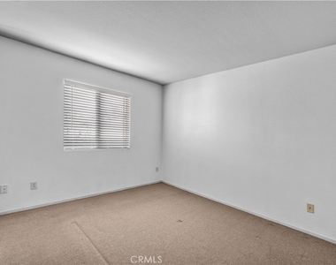 465 E Afton Lane - Photo Thumbnail 17