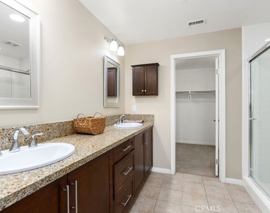 623 Rockefeller - Photo Thumbnail 10