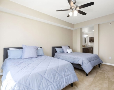 623 Rockefeller - Photo Thumbnail 14