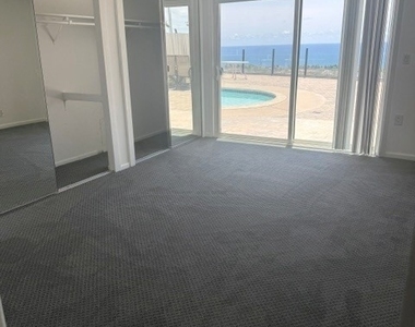 3903 Via Del Campo - Photo Thumbnail 7