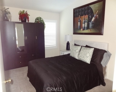 90 Mayfair - Photo Thumbnail 13