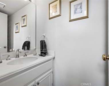 90 Mayfair - Photo Thumbnail 10