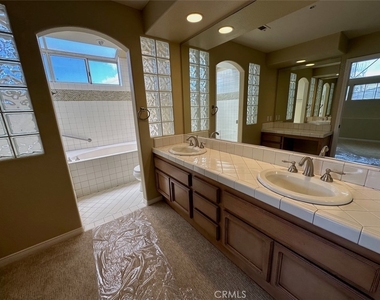 2684 Pala Mesa Court - Photo Thumbnail 18