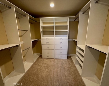 2684 Pala Mesa Court - Photo Thumbnail 21