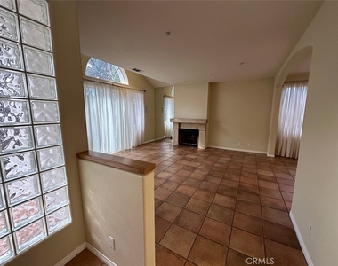 2684 Pala Mesa Court - Photo Thumbnail 14
