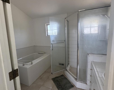 15546 Linda Avenue - Photo Thumbnail 6