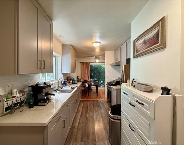408 N Pacific Ave - Photo Thumbnail 2