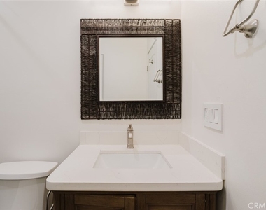 9540 Debra Avenue - Photo Thumbnail 30