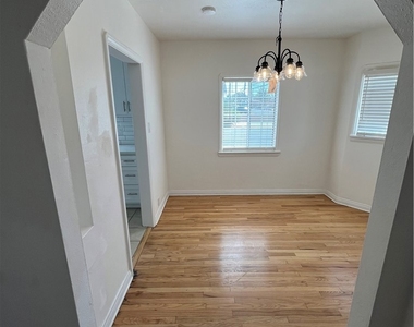9441 Beverly Street - Photo Thumbnail 16