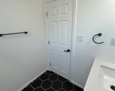 9441 Beverly Street - Photo Thumbnail 32