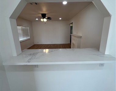 9441 Beverly Street - Photo Thumbnail 17