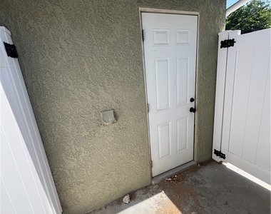 9441 Beverly Street - Photo Thumbnail 5