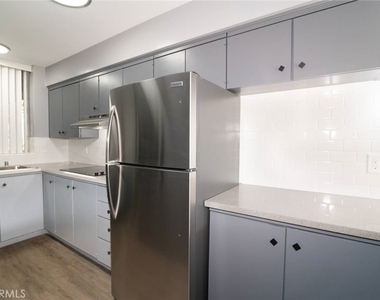 6979 Palm Court - Photo Thumbnail 5