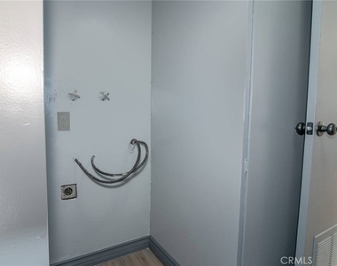 6979 Palm Court - Photo Thumbnail 13