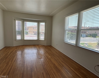 221 N Atlantic - Photo Thumbnail 6