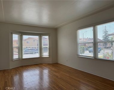 221 N Atlantic - Photo Thumbnail 7