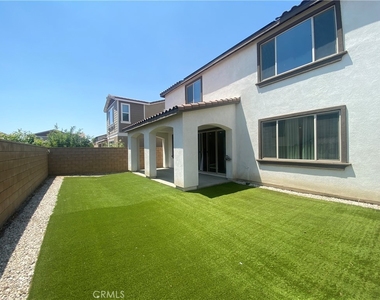 2932 E Silver Sky Drive - Photo Thumbnail 29