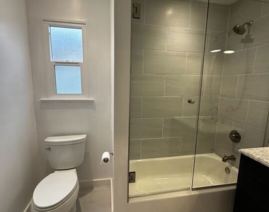 3776 Beethoven Street - Photo Thumbnail 9