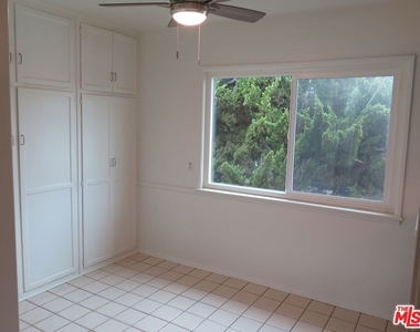 2221 Ocean Park Boulevard - Photo Thumbnail 4