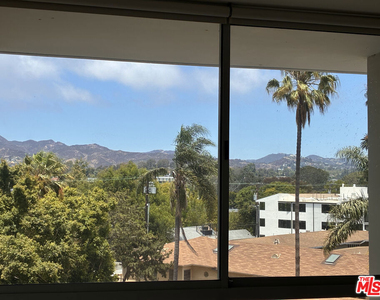 201 Ocean Avenue - Photo Thumbnail 23