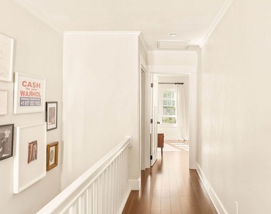 2102 N Bronson Avenue - Photo Thumbnail 25