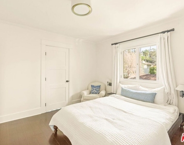 2102 N Bronson Avenue - Photo Thumbnail 30