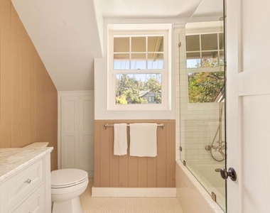 2102 N Bronson Avenue - Photo Thumbnail 28