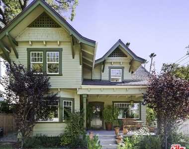 2102 N Bronson Avenue - Photo Thumbnail 2