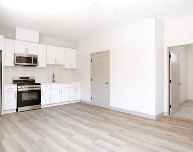 2223 Clifford Street - Photo Thumbnail 1