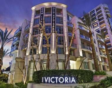 10700 Wilshire Boulevard - Photo Thumbnail 23