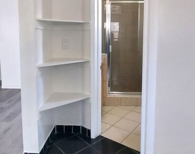 1053 S Stanley Avenue - Photo Thumbnail 9