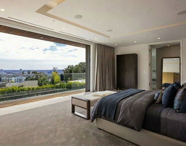 1401 Londonderry Place - Photo Thumbnail 14