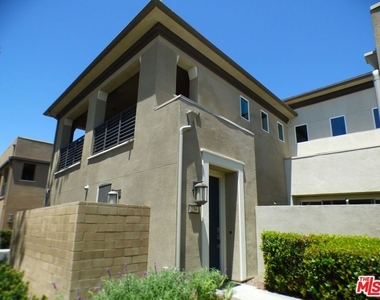 239 Cultivate - Photo Thumbnail 1